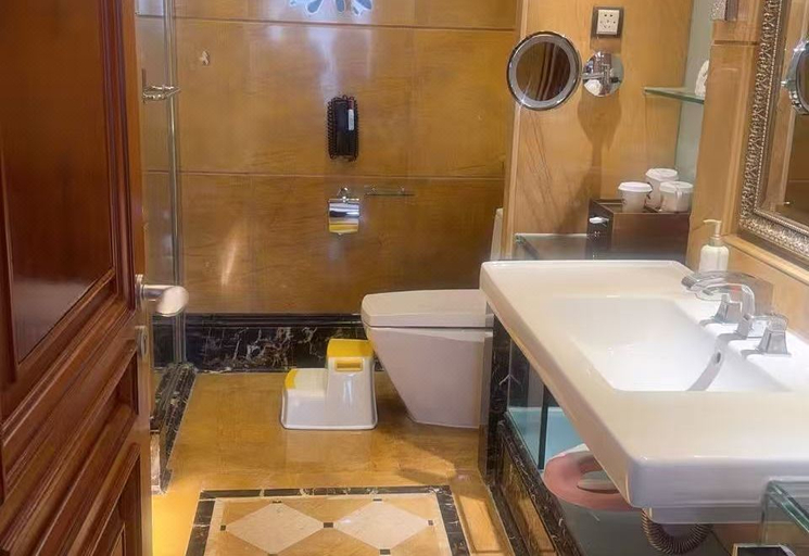Bathroom 5, Chateau Star River Taiyuan, Taiyuan