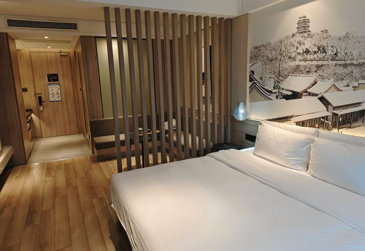 Bedroom 2, Nanjing Xingang Development Zone Hengtong Avenue Atour Hotel, Nanjing