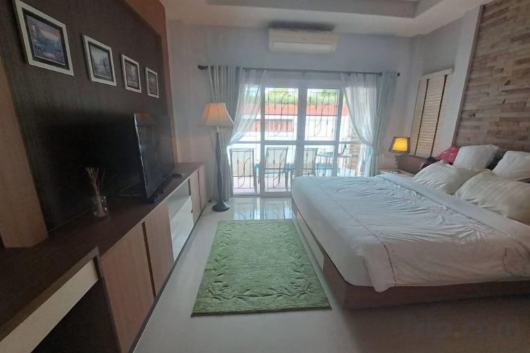 Bedroom 1, Jacuzzi Pool Villa , Pattaya