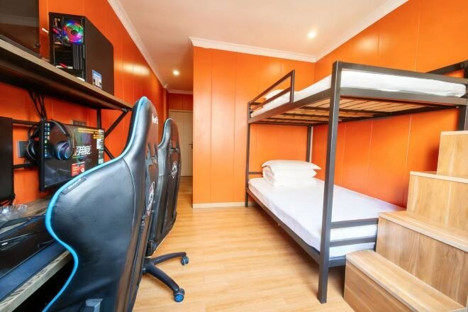Bedroom 3, Shanghai Wuzhou Esports Hotel, Shanghai
