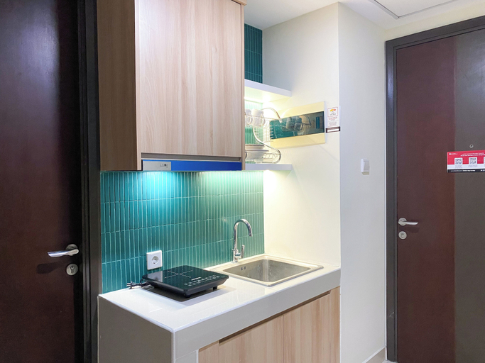 Private kitchen 3, Good Deal 1Br With Working Room At Pollux Chadstone Apartment, Cikarang