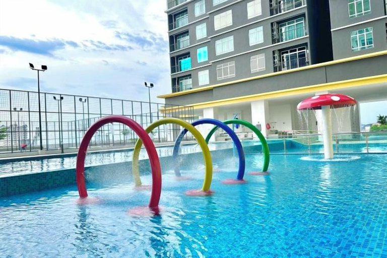 Pool 5, Melaka Novo 8 Residence - Jonker Street by Stayrene, Malacca City