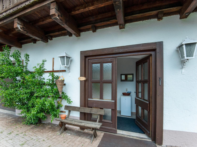 Exterior & Views 3, Chalet in Bruck near Zell am See Ski Lift, Zell am See