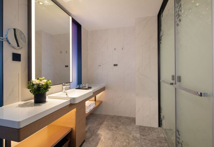 Bathroom 3, Hampton by Hilton, Wenjiang, Chengdu, Chengdu