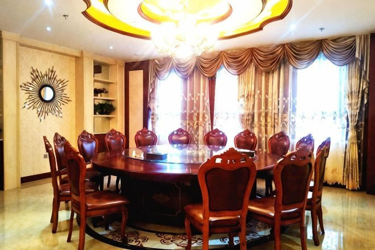 Food & Drinks, Jinrun Holiday Hotel, Bayin'gholin Mongol