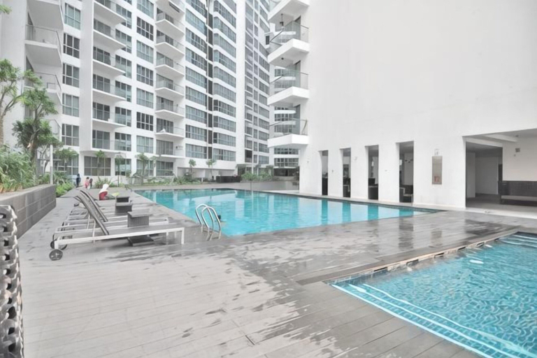 Pool 3, Breathtaking City Skyline View Residence near PWTC, Kuala Lumpur