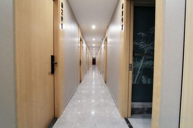 Others 5, Haoshang Business Hotel, Shanghai