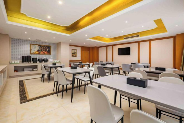 Food & Drinks 4, Vienna Hotel (Wuhan Central China Normal University, Huquan Metro Station), Wuhan