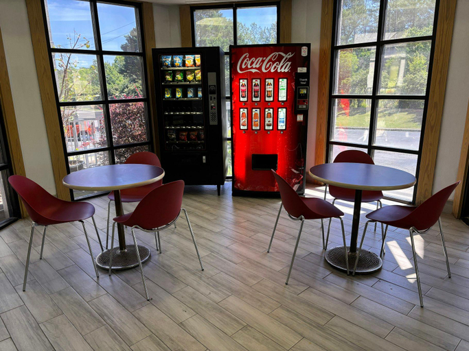 Others 5, Red Roof Inn Birmingham – Highway 280, Shelby