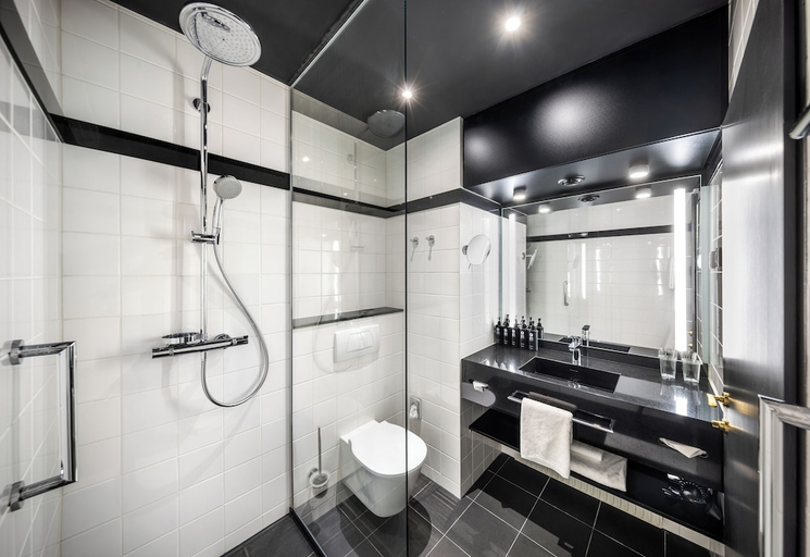 Bathroom 4, Vienna House by Wyndham Diplomat Prague, Praha 6