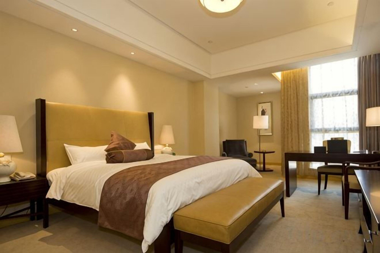 Bedroom 3, Grand Shaanxi Hotel, Xi'an
