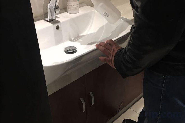 Bathroom 3, Taiyuan Live Service Apartment, Taiyuan