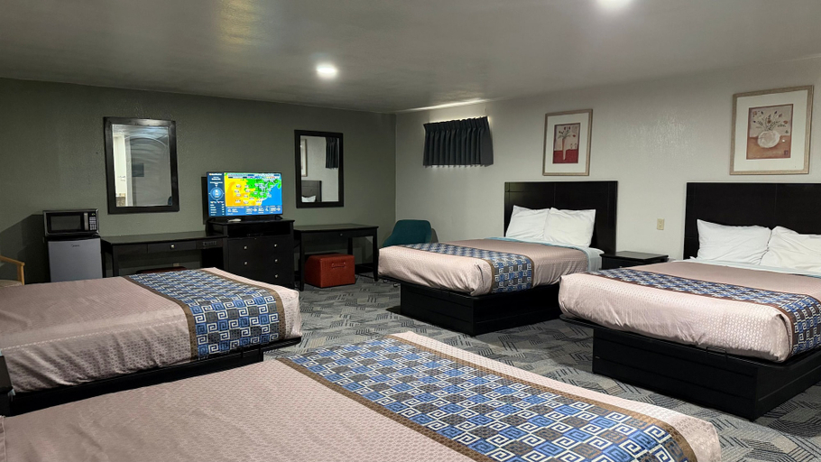 Room 4, Budget Inn By Hotel O Ada OK, Pontotoc