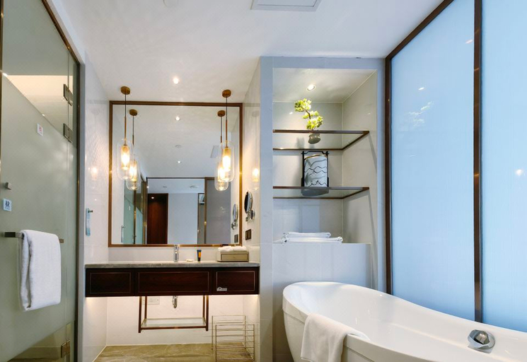 Bathroom 3, New Century Grand Hotel Rugao Chengkai, Nantong