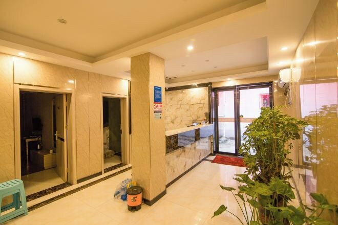 Others 5, Nanyang Yuyu Inn, Nanyang