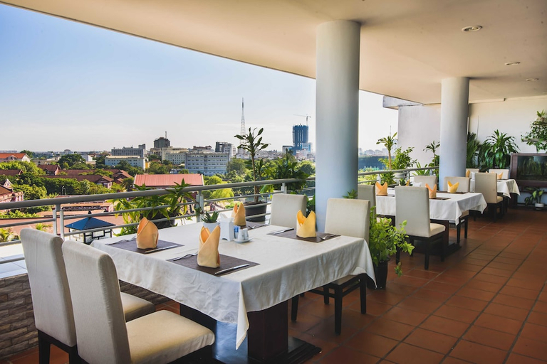 Food & Drinks 5, Mondial Hotel Hue, Huế