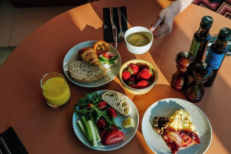 Breakfast meal, WN Hotel, Stolichna