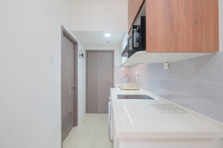 Private kitchen 2, Elegant And Homey Studio Tamansari Bintaro Mansion Apartment, South Tangerang