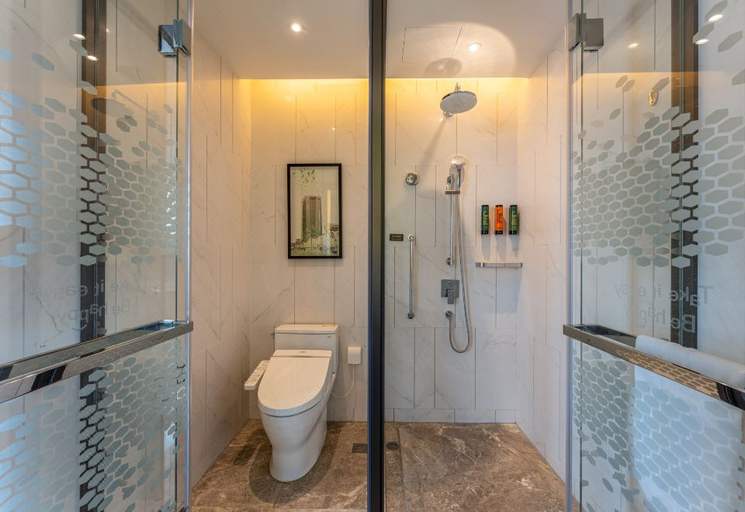 Bathroom 4, Hampton by Hilton Taizhou Taixing, Taizhou