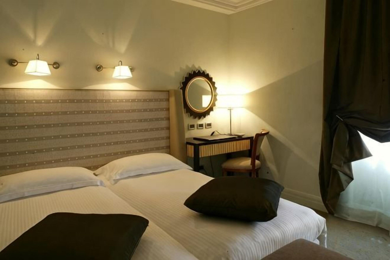 Bedroom 5, Sina Bernini Bristol, Autograph Collection, Rome
