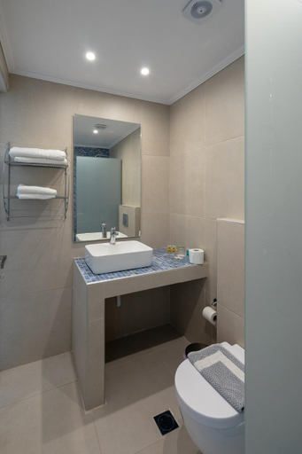 Bathroom 3, Bivalvia Beach Plus, South Aegean