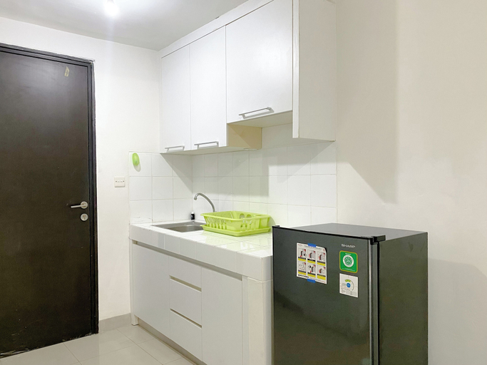 Private kitchen 3, Good Deal And Comfortable Studio Park View Condominium Apartment, Depok