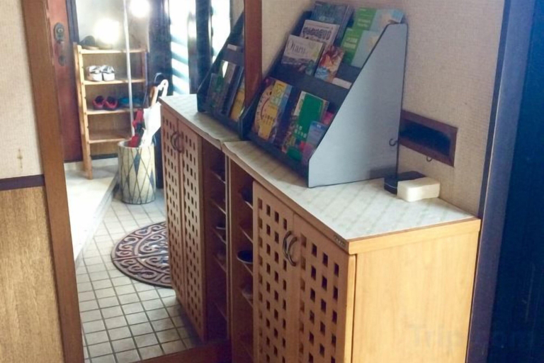 Others 5, spacious room close to JR station Free WIFI parking lot, Ebetsu