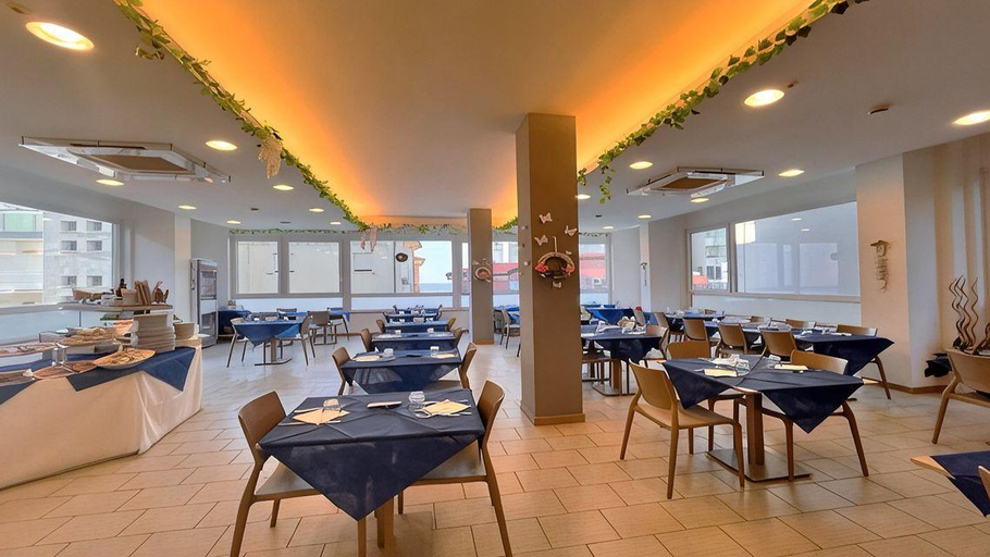 Food & Drinks, Hotel Atlas, Rimini