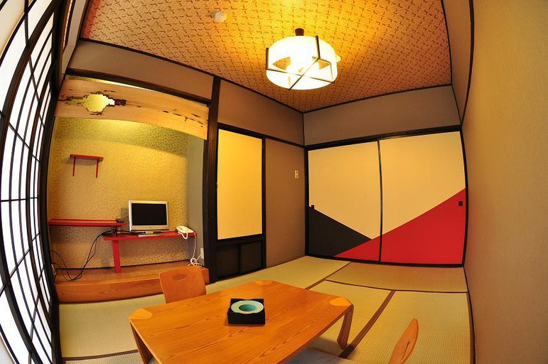 Others 4, Tamanashi Onsen Ebisuya, Kaneyama