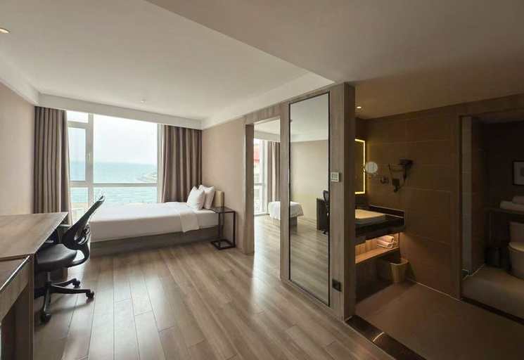 Bedroom 3, Atour Hotel Zhanqiao Qingdao, Qingdao