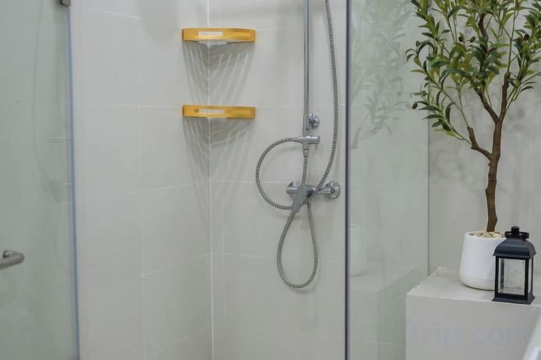 Bathroom 3, Springday House Pool Villa Near Nimman, Muang Chiang Mai