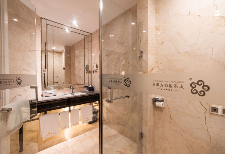 Bathroom 4, Wuhuan International Hotel, Changchun
