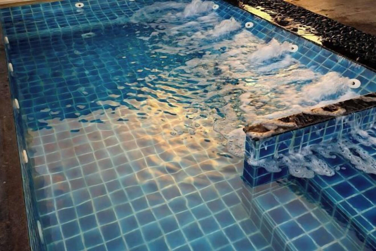 Pool 1, The guestrooms, Pattaya