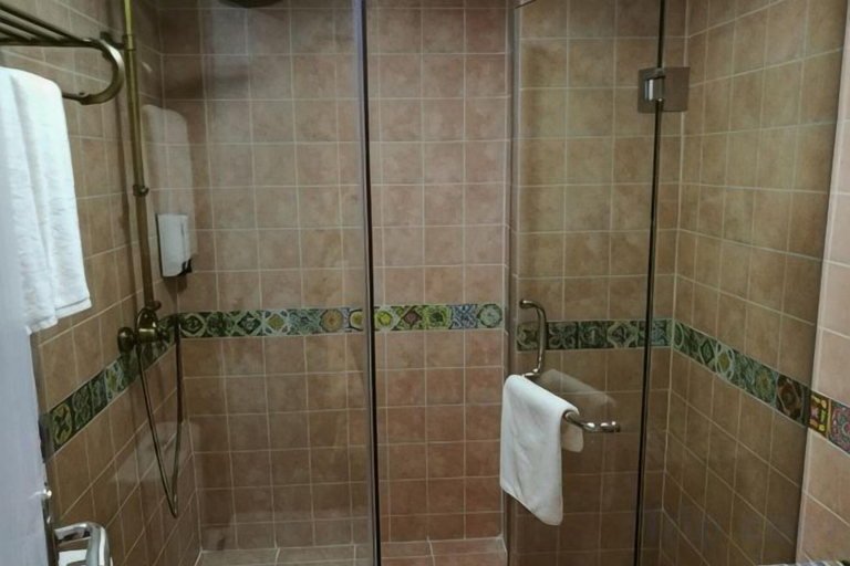 Bathroom 3, Heyuan Snail House Theme Apartment Renrenle Flagship Store, Heyuan