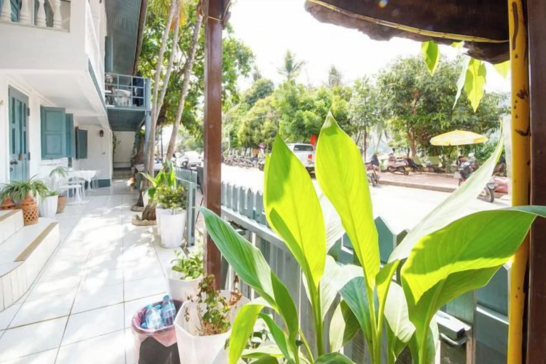 Others 3, Riverside Drizzle Guest House, Chomphet