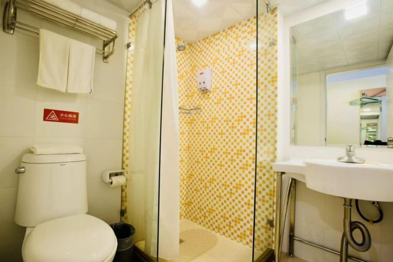Bathroom 3, Homeinn Hotel (Tiantai Chicheng Road Guoqing Temple), Taizhou