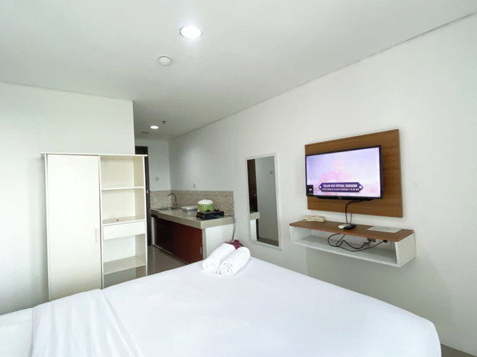 Room 2, Cozy And Enjoy Living Studio Enviro Apartment, Cikarang