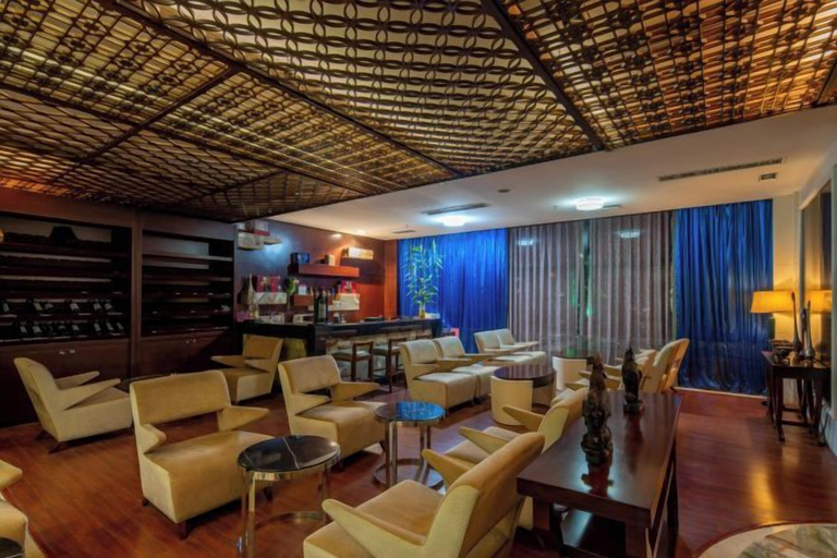 Food & Drinks 4, Floral Hotel · YunFu City King Royal Hotel, Baoshan