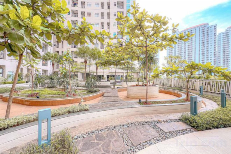 4, Madison Park Family Apartment by Host Jess, West Jakarta