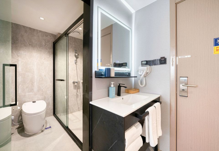 Bathroom 4, Starway Hotel Linhai Duqiao Baolong Square, Taizhou