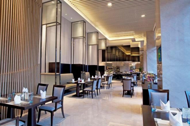 Food & Drinks 5, Days Hotel by Wyndham Chongqing Liangping, Chongqing