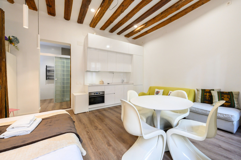 Room 5, M Hor42da Estudio Moderno en el Centro de Madrid, Madrid