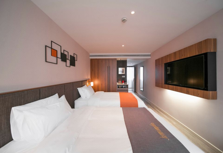 Bedroom 2, Homeinn Plus Hotel (Huzhou Normal University Yishang Street), Huzhou