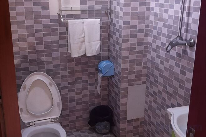Bathroom, Xinzhuang Seafood Hotel, Yantai
