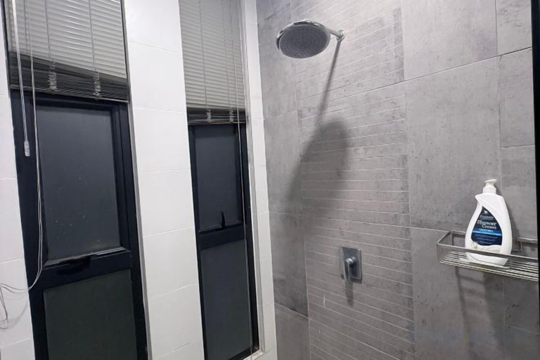 Bathroom 5, Chic & Cozy Suite @ Galacity, Kuching