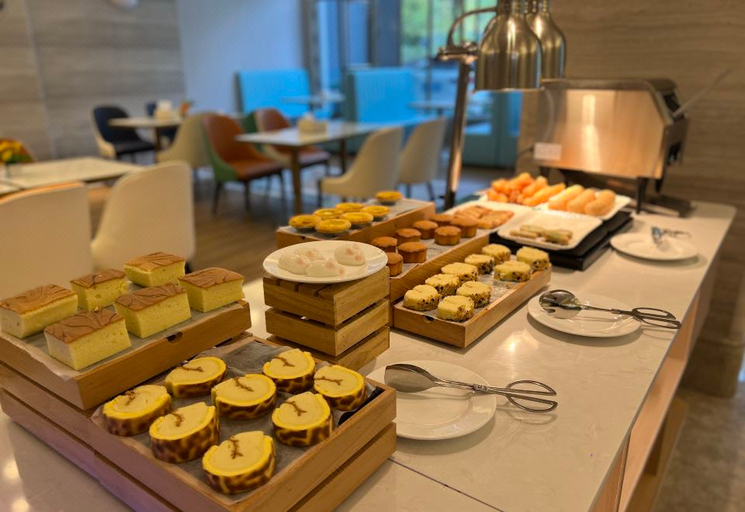 Food & Drinks 5, Kyriad Marvelous Hotel (Hezhou Wanda Plaza), Hezhou