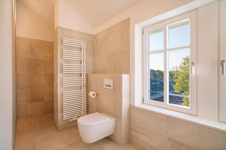 Bathroom 5, Gastro Bahnhof Oberkirch, Ortenaukreis