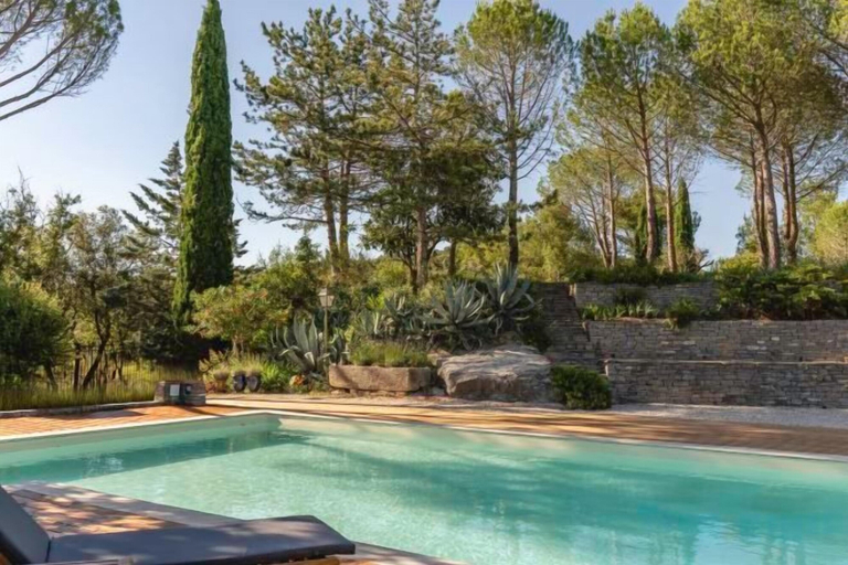 4, Cottage Tilleul on large domain with Pool, Spa, Tennis, Gard