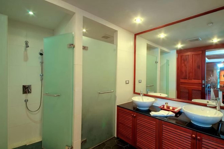 Bathroom 3, Patong Seaview Luxury Villa Penda, Phuket Island