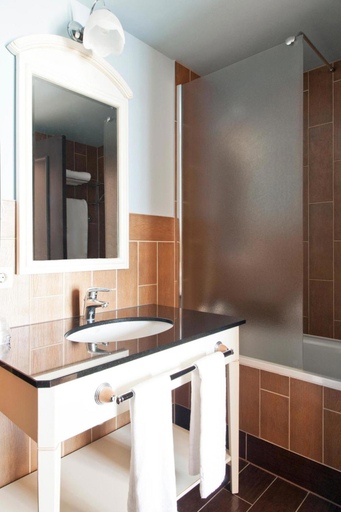 Bathroom 4, PortAventura® Hotel Gold River - Includes PortAventura Park Tickets, Tarragona